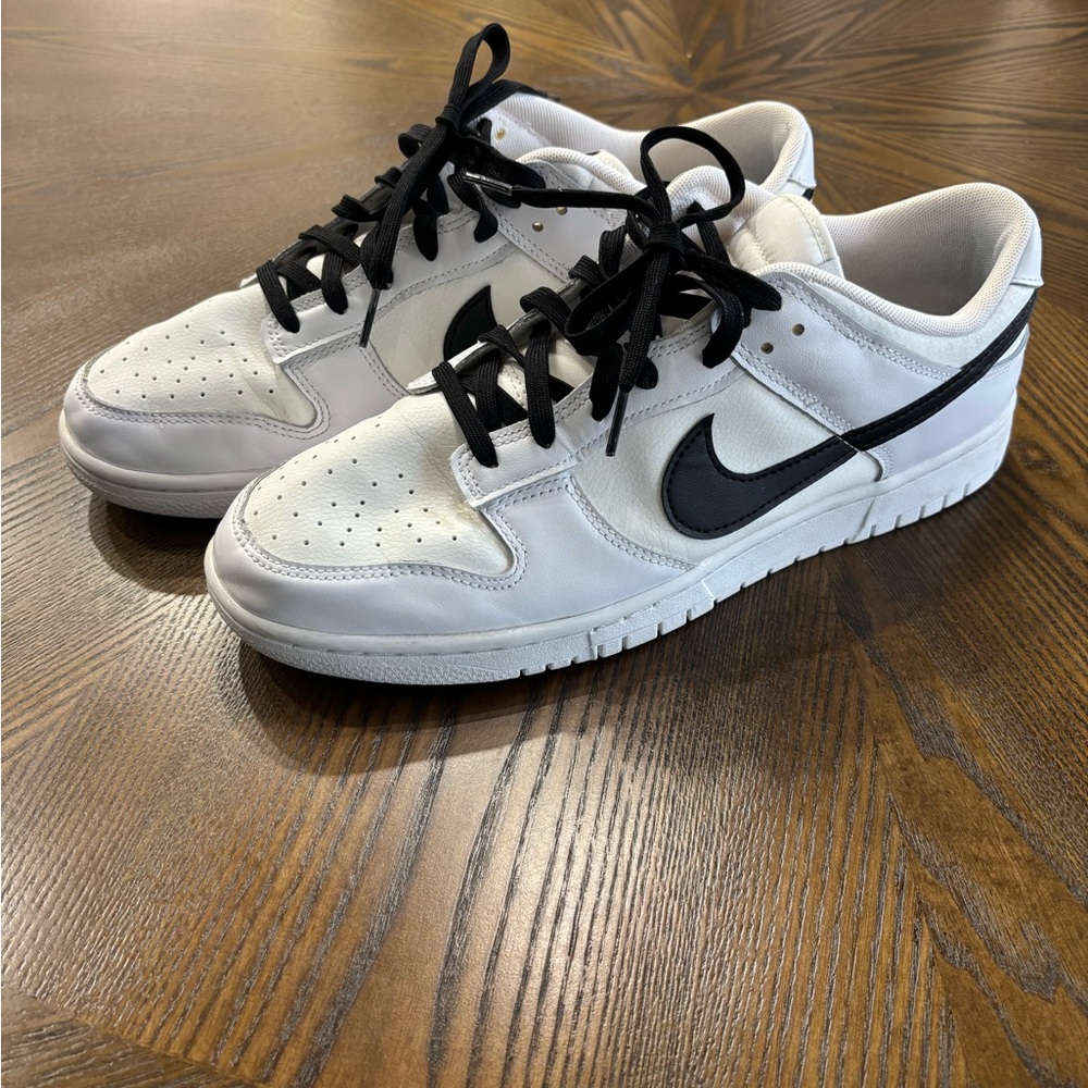 Nike Dunk Low Retro
